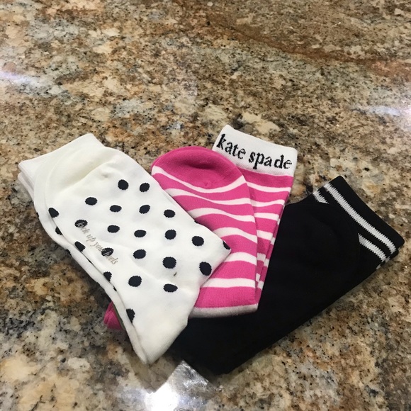 Kate Spade ♠️ new 3 pack of crew style socks - Picture 7 of 7